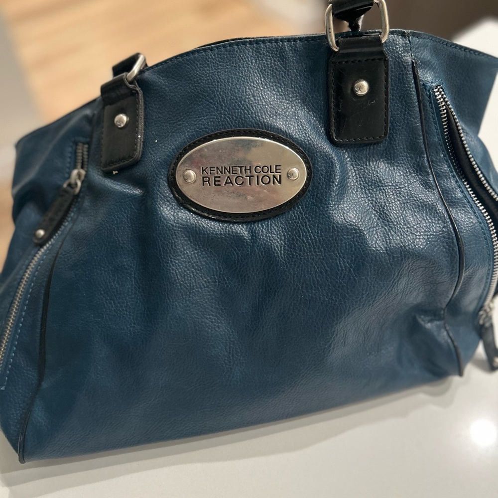 Kenneth Cole Reaction Blue Shoulder Bag with Metallic Logo